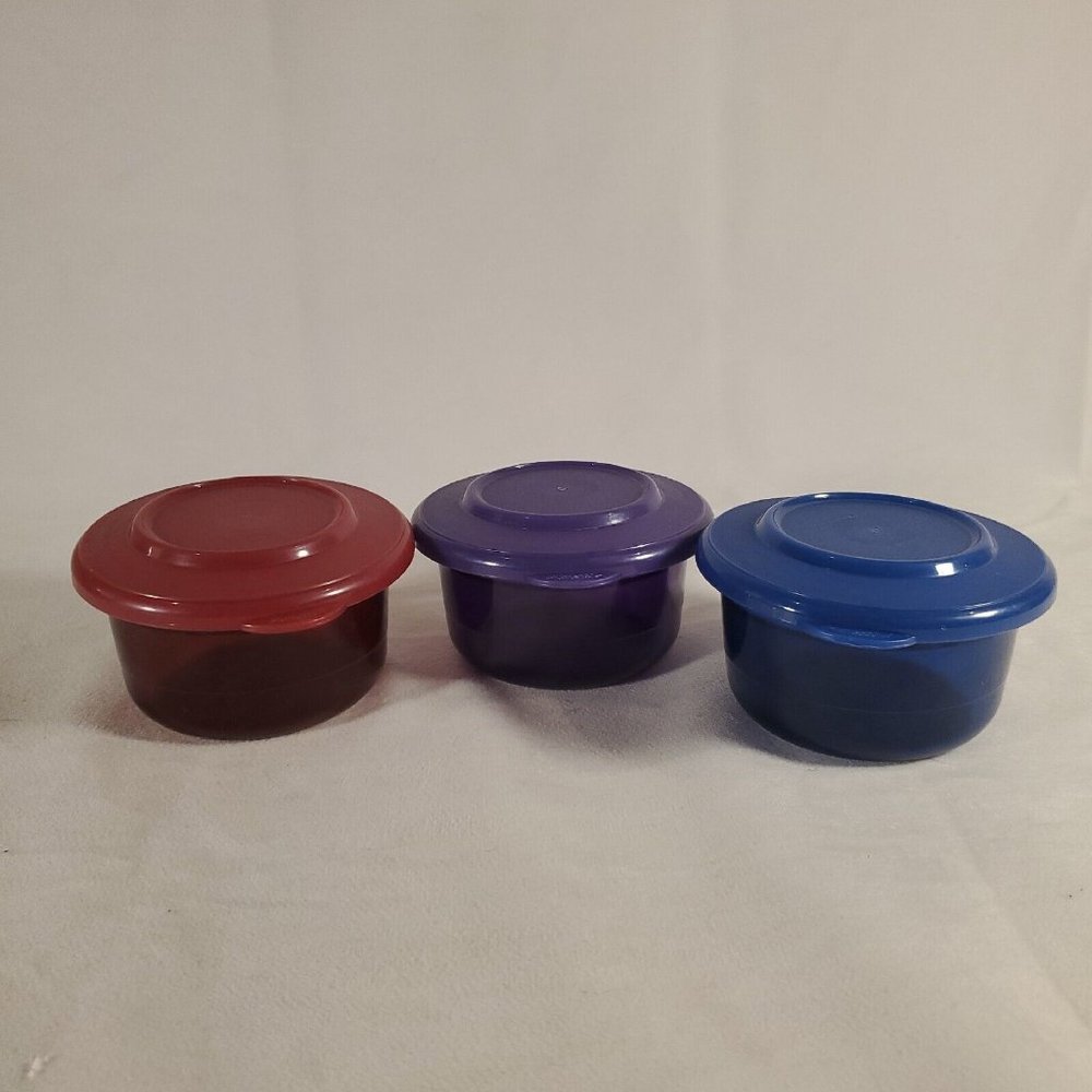 3 Tupperware MINI Plastic Snack Container lot Red Purple Blue 3010A 1977-3 1977